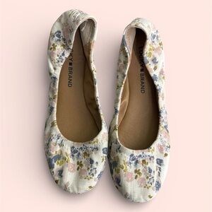 Lucky Brand Floral Canvas Ballet Flats in Cream, Pink & Blue NEW!